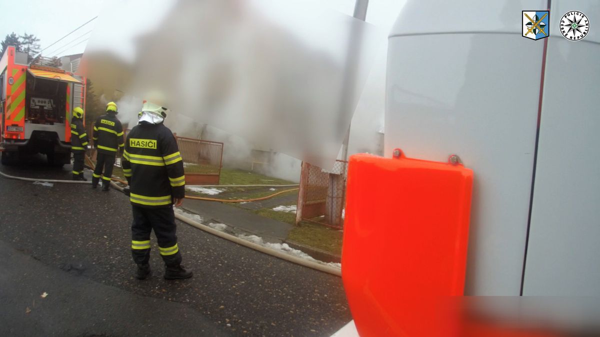 Opilý muž ve Vratimově rozebíral plynový kotel u hořících kamen. Exploze poškodila dům